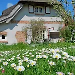 Unterm Reetdach Sellin (Rugen)