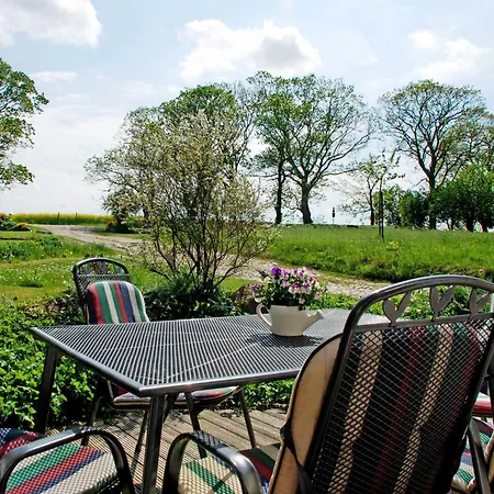 Farm stay Unterm Reetdach *