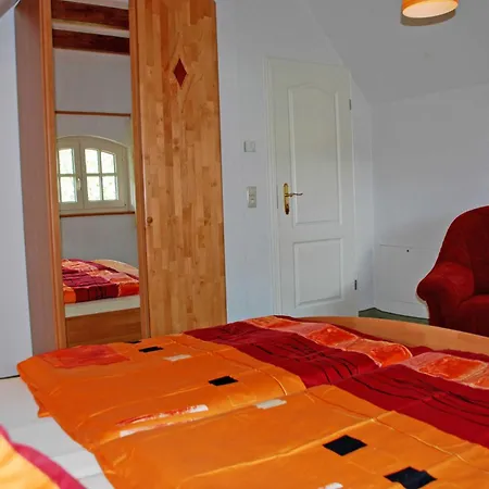 Unterm Reetdach Bauernhof *