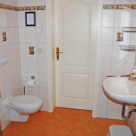Unterm Reetdach * Sellin (Rugen)