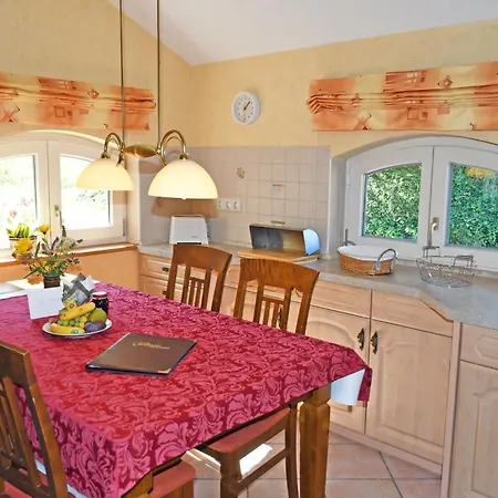 Unterm Reetdach Sellin (Rugen)