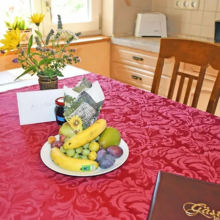 Unterm Reetdach Bauernhof *