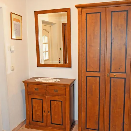 Κατάλυμα σε φάρμα Unterm Reetdach